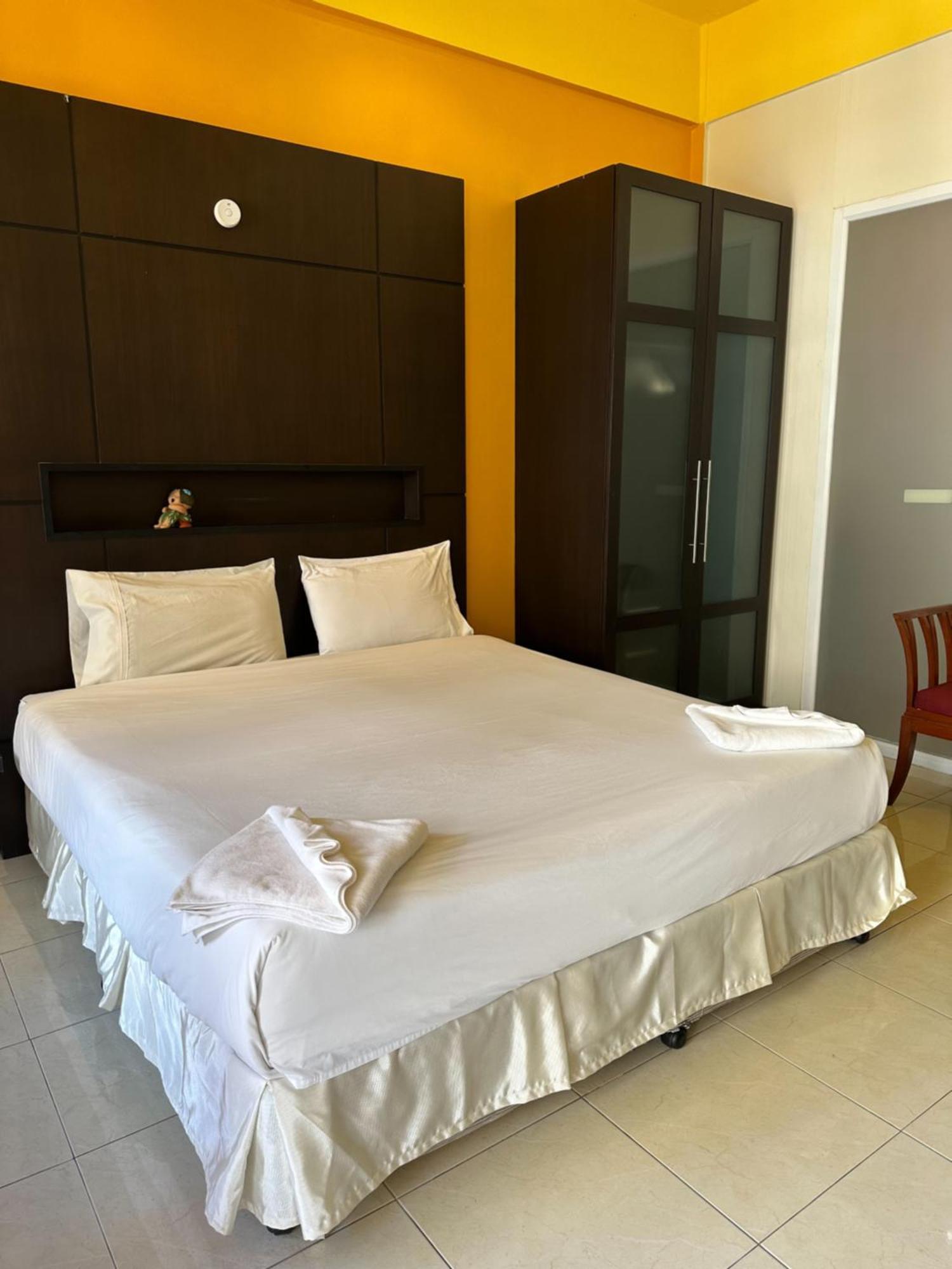Cozy Place Patong Екстериор снимка