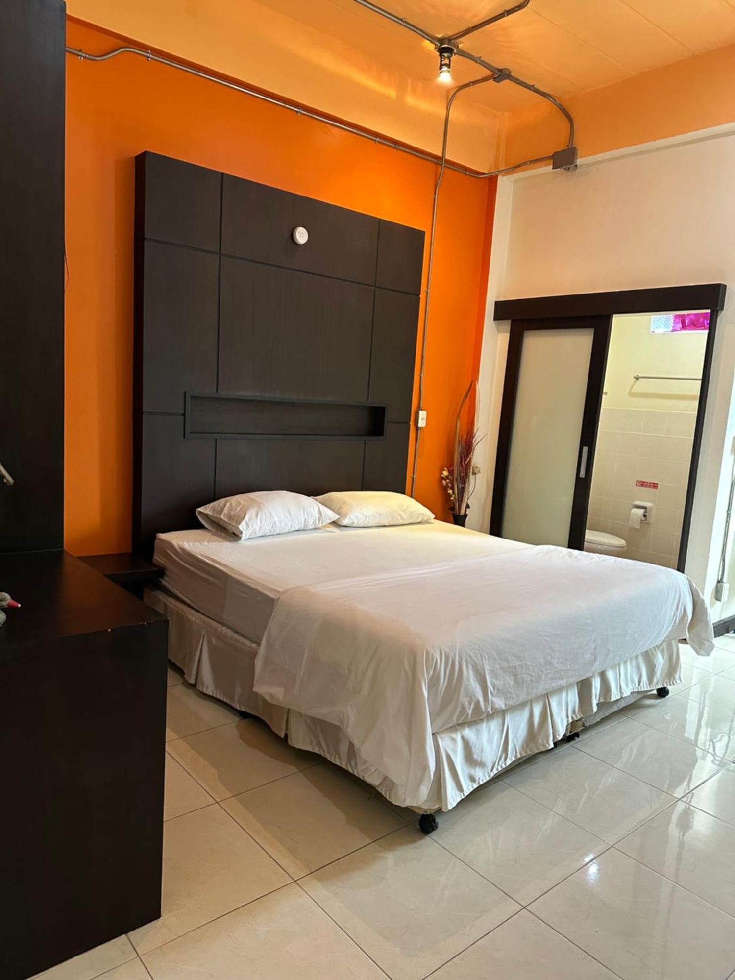 Cozy Place Patong Екстериор снимка
